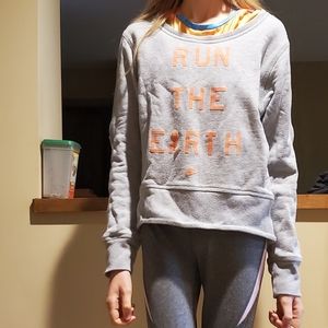 Nike "Run the Earth" Sweater (s)